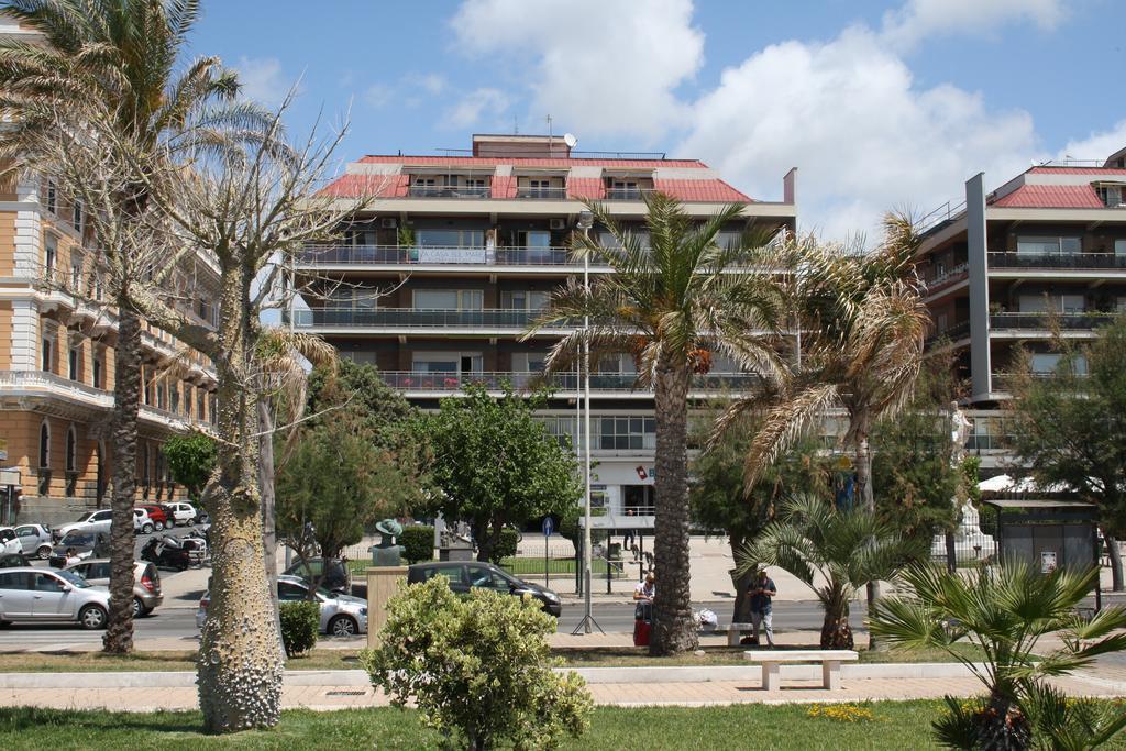 La Casa Sul Mare Panzió Civitavecchia Kültér fotó